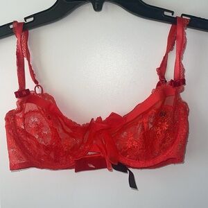 Victoria’s Secret NWT 34C glamour couture bow details Elegant Red Lace Bra